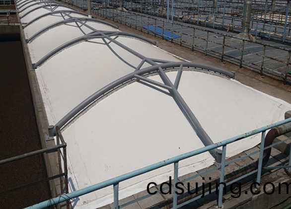 如(ru)何挑選(xuan)膜(mo)結構廠(chang)傢?