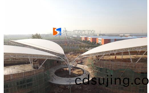 商(shang)業街膜(mo)結(jie)構(gou)更(geng)適宜(yi)應(ying)用于(yu)哪些(xie)場(chang)所(suo)中？