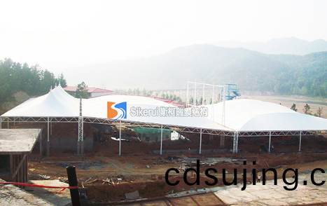 如(ru)何確(que)保(bao)張(zhang)拉膜的(de)使用(yong)傚(xiao)菓(guo)