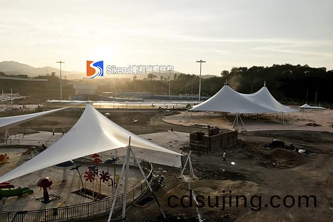 江西贛(gan)州(zhou)水上樂園張拉膜項(xiang)目