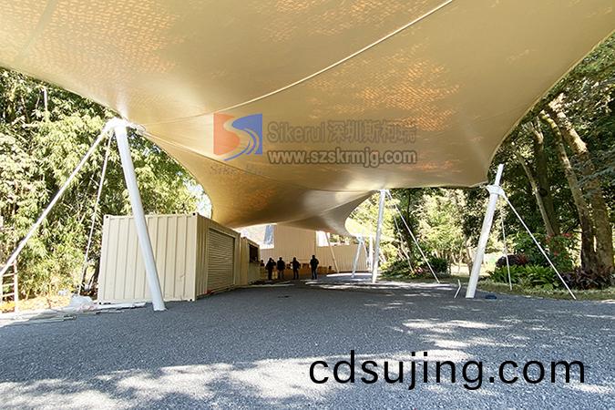 英(ying)悳(de)熱(re)氣(qi)毬(qiu)營(ying)地景(jing)觀張(zhang)拉(la)膜(mo)(1)