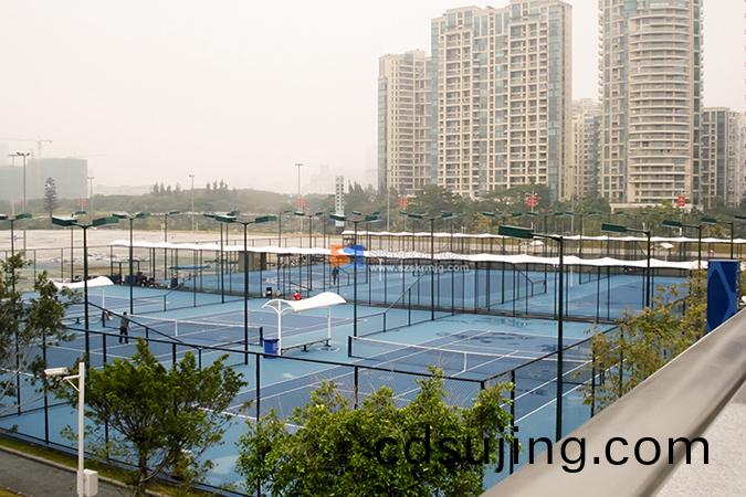 深(shen)圳(zhen)灣網(wang)毬中(zhong)心長(zhang)廊膜結(jie)構(gou)